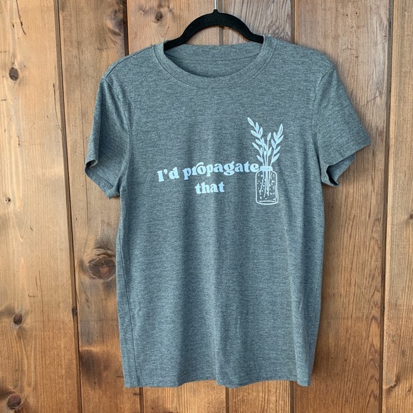 Tops - Gray Graphic Tee Loungewear Plant Design Size M